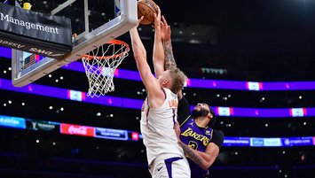 LA Lakers 42. galibiyetini aldı!