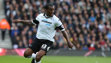 Wisdom bıçaklandı