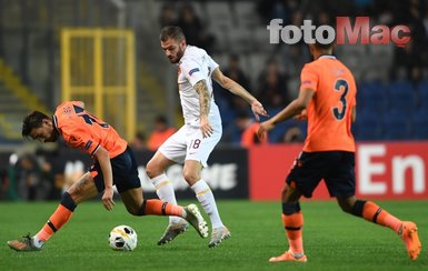 Başakşehir - Roma maçından kareler...