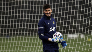 Altay Bayındır’a destek