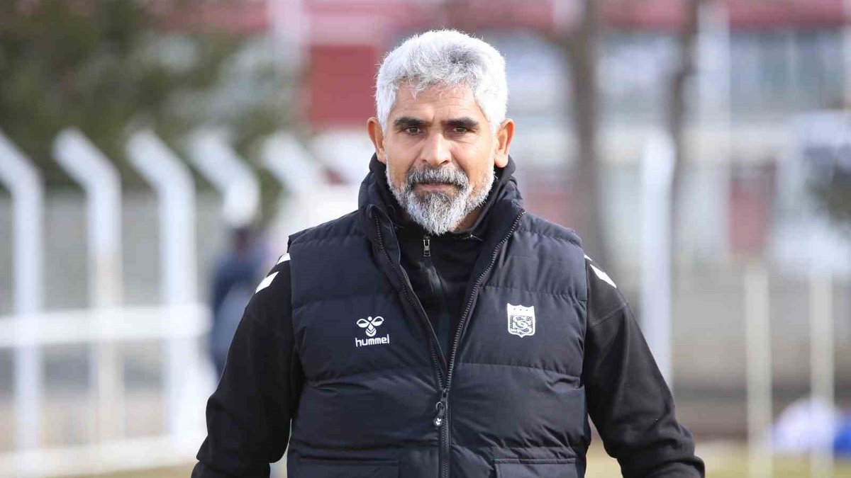 Özbelsan Sivasspor Teknik Direktörü İsmet Taşdemir'den açıklamalar!
