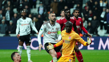 Burak Yılmaz ve Roco geri döndü