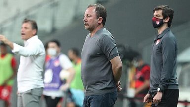 Son dakika transfer haberleri: İşte Beşiktaş'ın gündemindeki isimler! Montero, Santon, Balotelli...