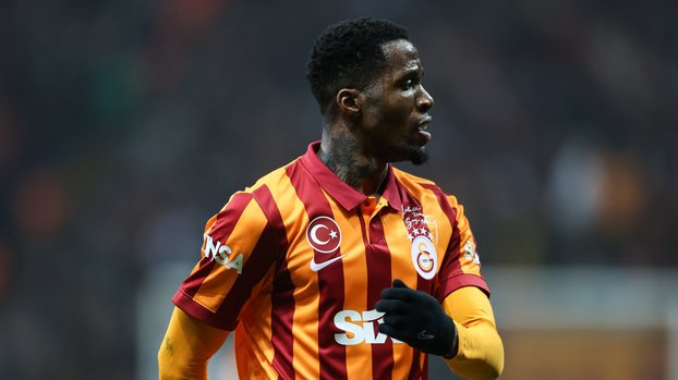 GALATASARAY HABERİ: Wilfried Zaha'nın menajerinden transfer açıklaması! GALATASARAY HABERİ: Wilfried Zaha'nın menajerinden transfer açıklaması!