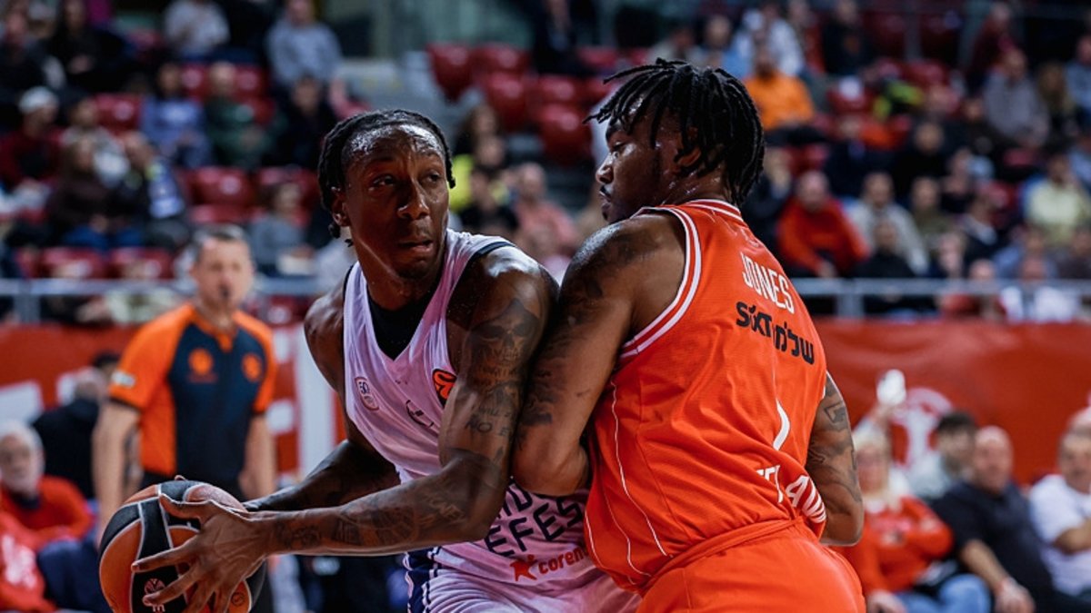 Anadolu Efes sonunu getiremedi!