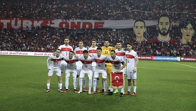3 futbolcu sarıda geçti!