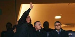 Somalili komutanlar tribünde