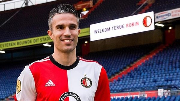 Feyenoord'ta van Persie depremi!