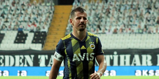 Emre Belözoğlu çalışıyor