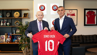 Şenes Erzik TFF Başkanı Hacıosmanoğlu'nu ziyaret etti