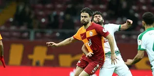 Ahmet Çalık Galatasaray’da kaldı