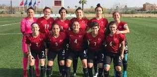 Milliler farklı galip geldi!