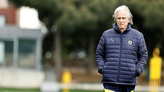 Fenerbahçe final aşkına! Jorge Jesus rövanş 11'ini belirledi