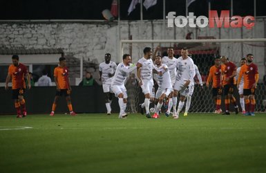 Son dakika spor haberi: Hatayspor - Galaatasaray maçında Fatih Terim tribünde! İşte o anlar...