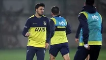 Kupayı bekliyor