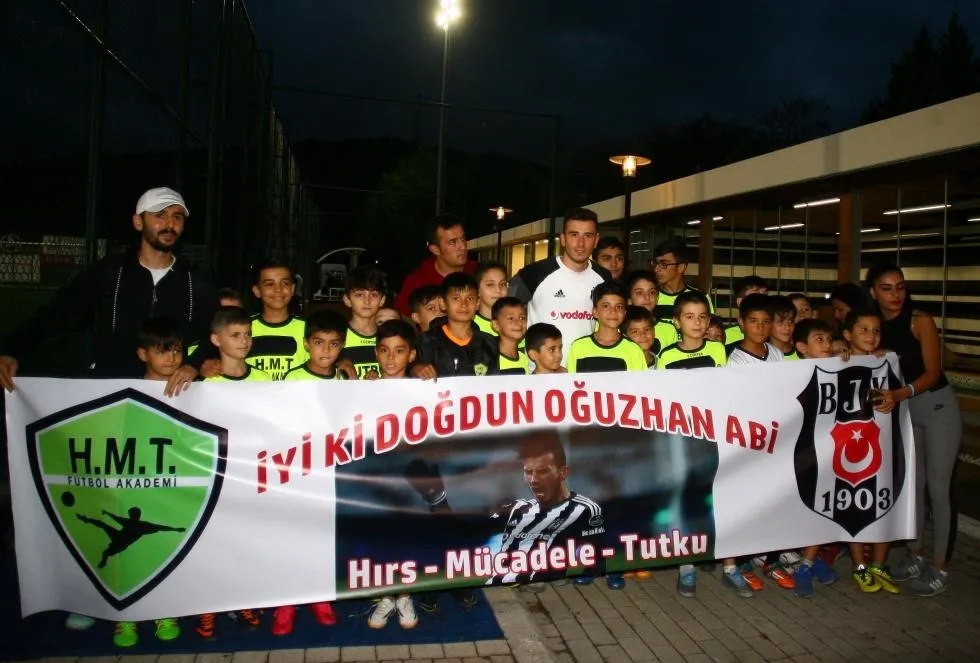 Tolgay Arslan'ın kaşı açıldı - 1