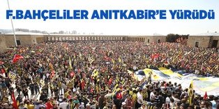 Fenerbahçeliler Anıtkabir'e yürüdü