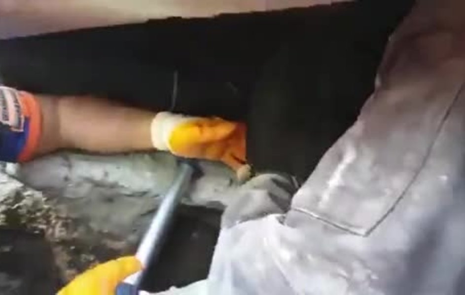 Afad Goruntuleri Anbean Paylasti Hulya Ozmet Enkaz Altindan Boyle Kurtarildi Son Dakika Izmir