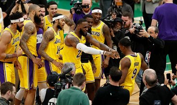 Lakers son saniye basketiyle kazandı