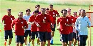 Antrenmana yıldız yağdı