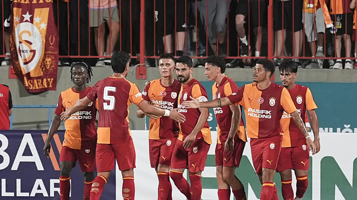 Galatasaray hazırlık maçında Eminevim Ümraniyespor'u farklı yendi!
