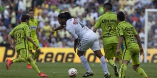 Ronaldinho'dan sert tepki