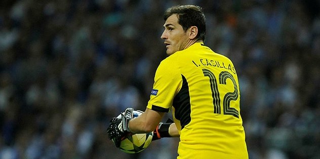 Iker Casillas futbolu bıraktığını açıkladı