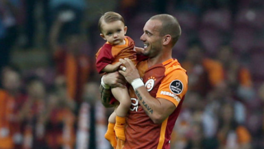 Son dakika spor haberi: Wesley Sneijder'den Galatasaray paylaşımı! "Cimbom" (GS spor haberi)