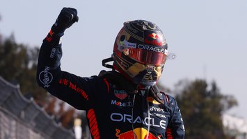 F1 Meksika GP'de kazanan Max Verstappen!