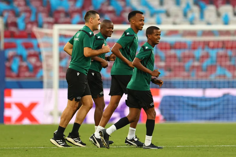 psg-aston-villa-maci-ne-zaman-saat-kacta-hangi-kanalda-1786523690054.jpg PSG - Aston Villa Süper Kupa maçı saat kaçta, hangi kanalda? | CANLI - 4