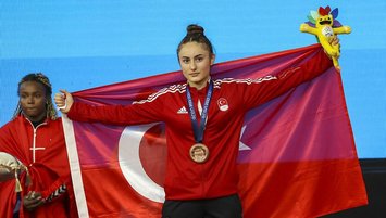 Bir günde 12 madalya