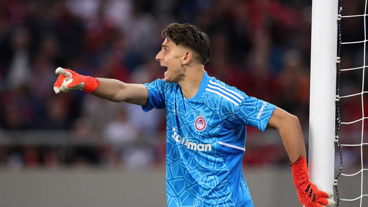 TRANSFER HABERİ | Galatasaray'a Komşu'dan genç kaleci: Konstantinos Tzolakis TRANSFER HABERİ | Galatasaray'a Komşu'dan genç kaleci: Konstantinos Tzolakis